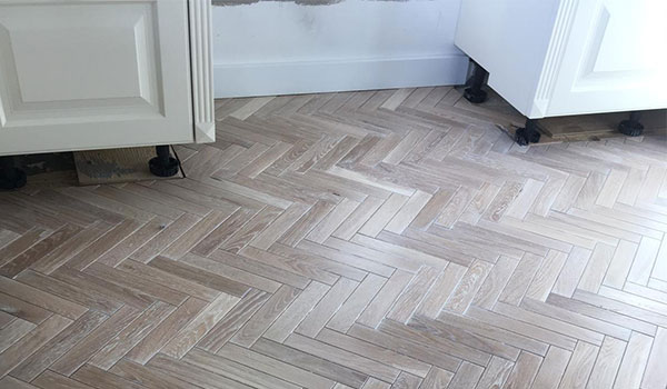 STOX-herringbone floor