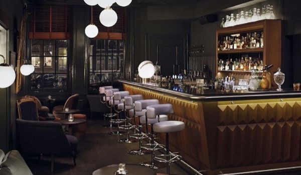 Cocktail Bars - Pulitzers Bar