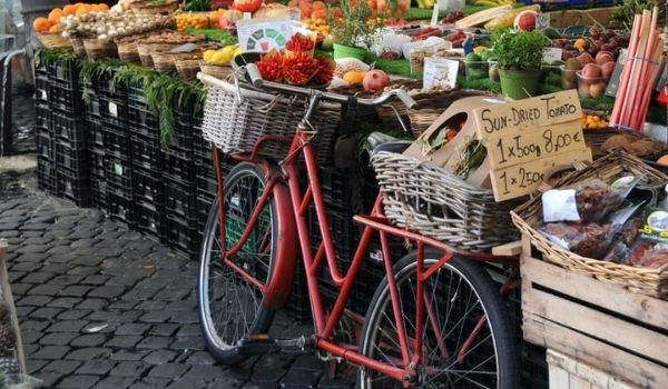 7 Ways to Live a More Sustainable Life in the Netherlands Farmers Markets