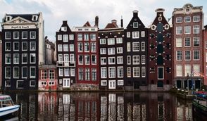 The Dutch Housing Market: To Buy or to Rent in 2023?