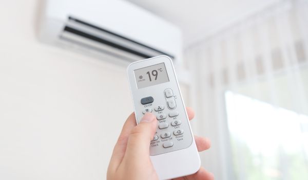 Remote directed air conditioner