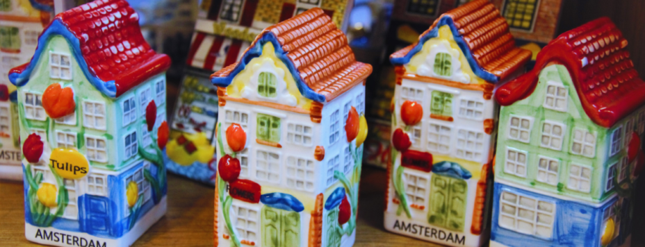 A row of little ceramic Dutch houses