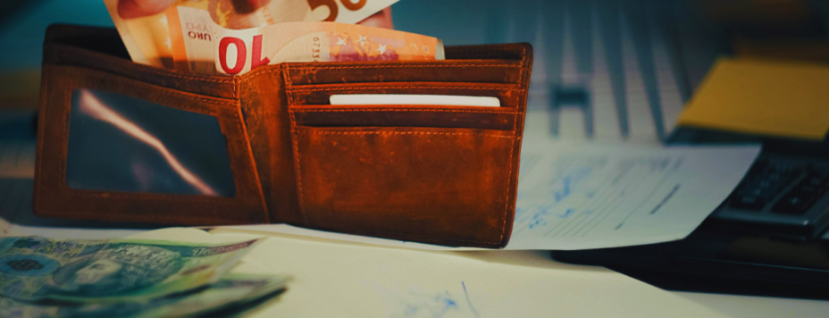 A wallet with eauro banknotes